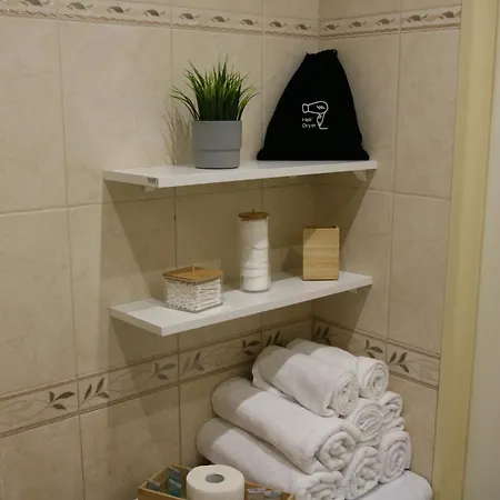 Apartament M&mbed Lakowa *